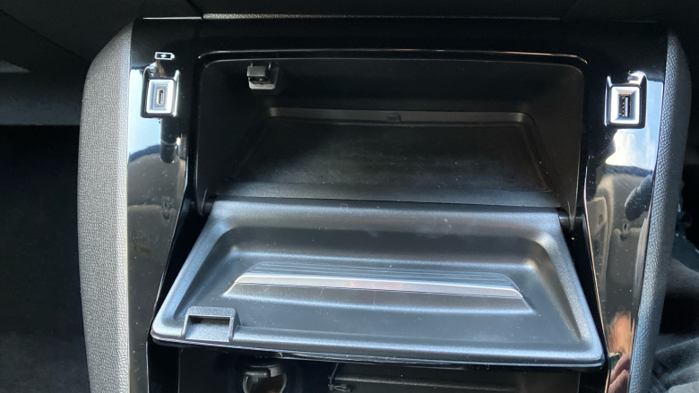 Peugeot 208 1.2 PureTech 100 Allure 5dr Petrol Hatchback